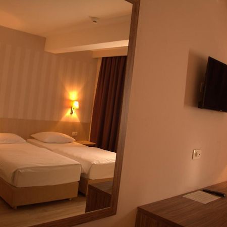 Wine Hotel Cesarica Međugorje Екстериор снимка