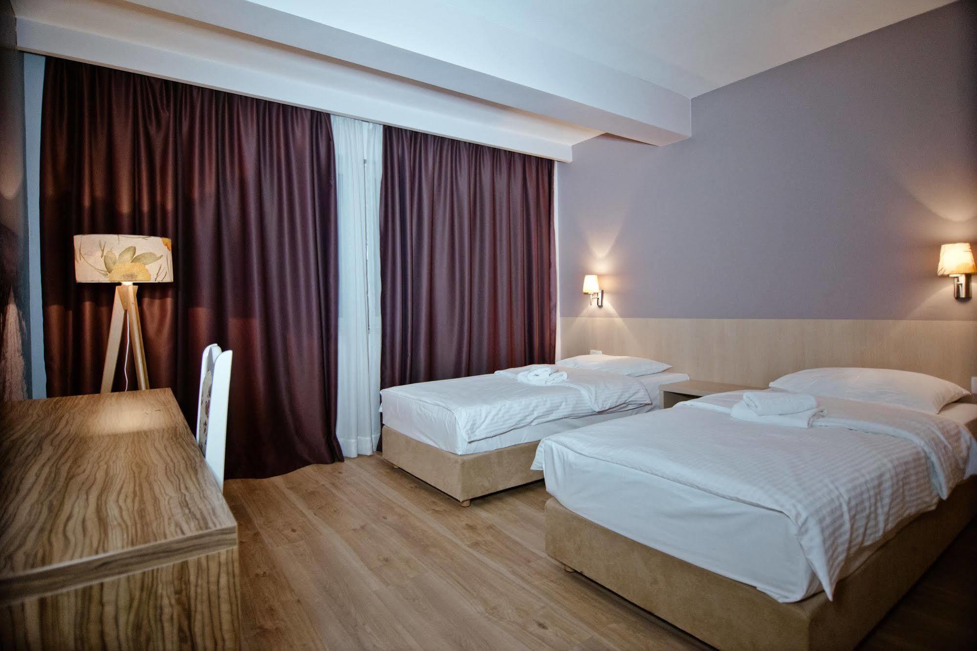 Wine Hotel Cesarica Međugorje Екстериор снимка