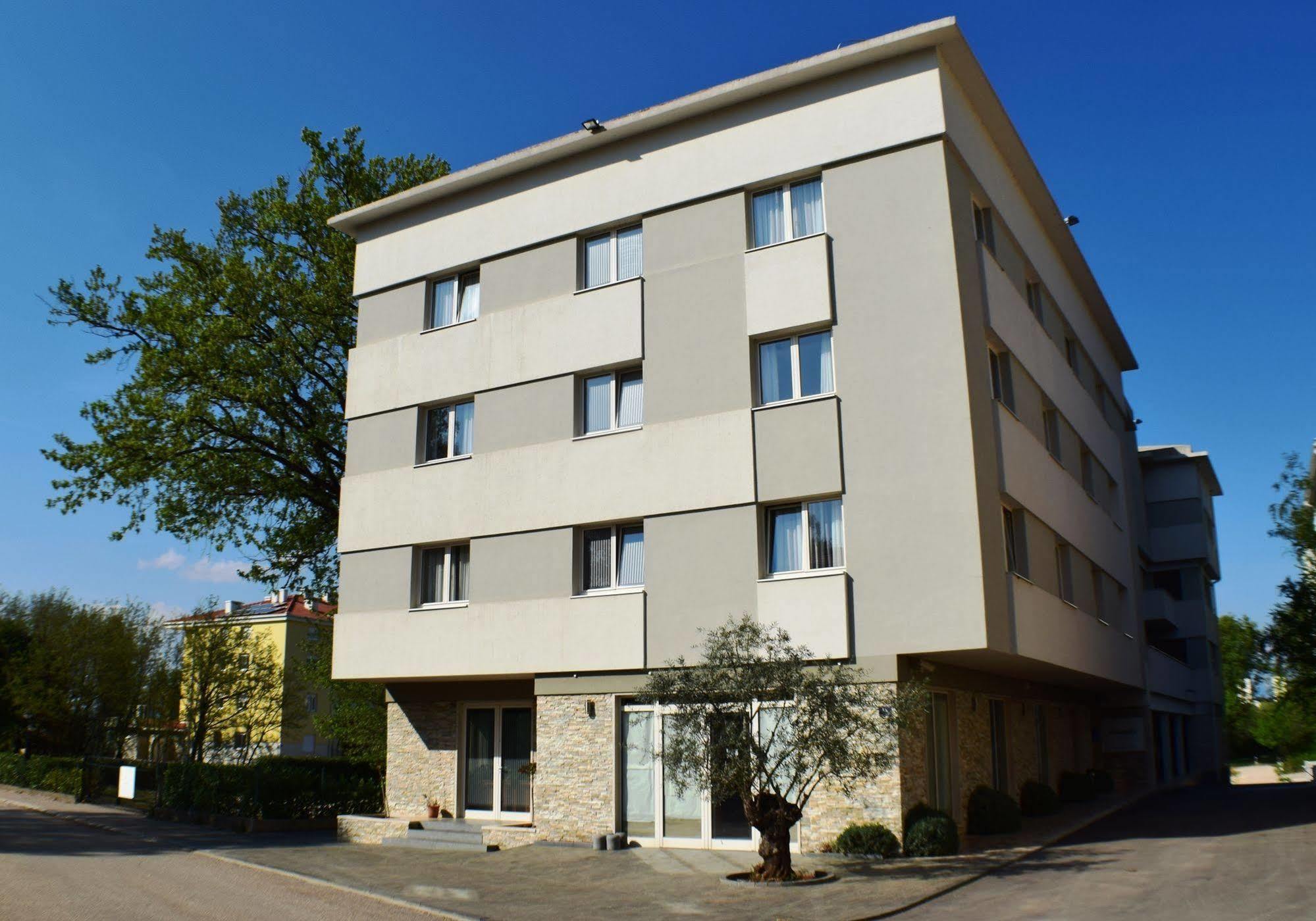 Wine Hotel Cesarica Međugorje Екстериор снимка